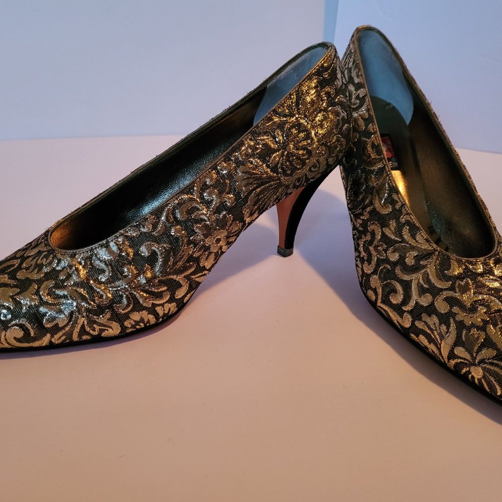 DESIGNER Anne Klein Size 9M Black/Gold Stiletto Heel vintage Italian
